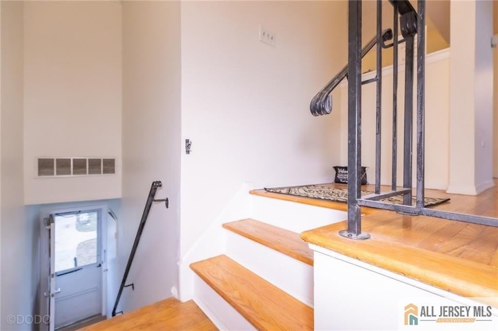 187 Evergreen Rd #4B - Photo 2 of 8