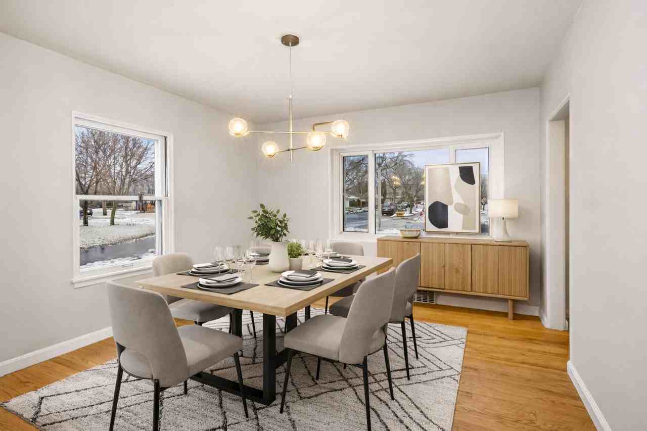 5873 N Santa Monica Blvd - Photo 7 of 22