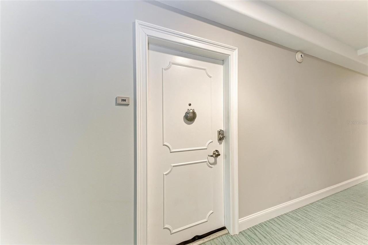 1212 Benjamin Franklin Dr #208 - Photo 3 of 32