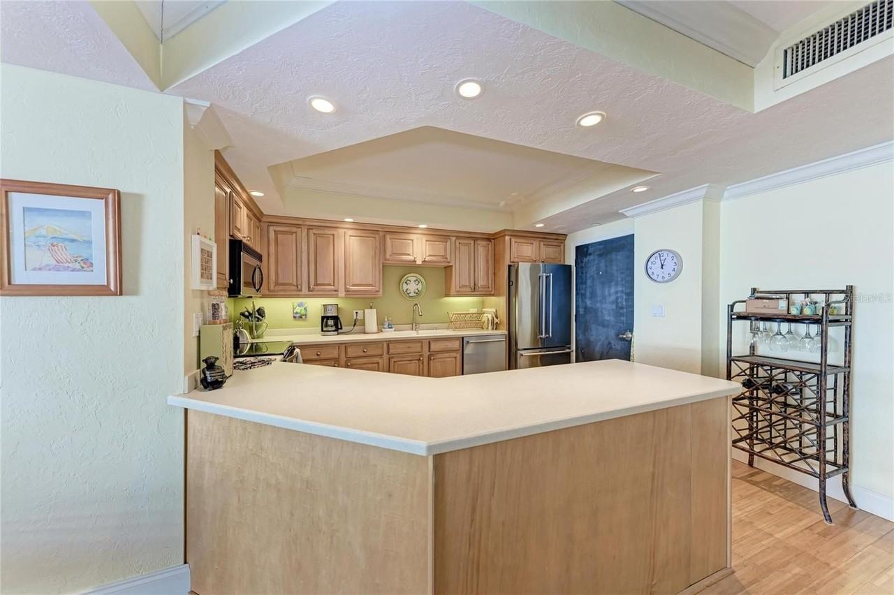 1212 Benjamin Franklin Dr #208 - Photo 6 of 32