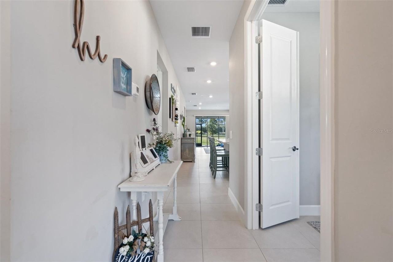 6341 Winding Pine Dr - Photo 6 of 48