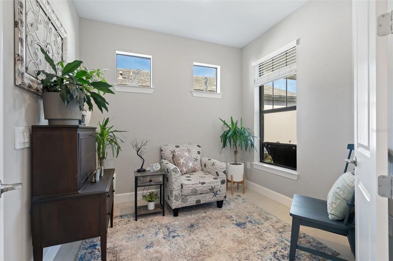 6341 Winding Pine Dr - Photo 7 of 48