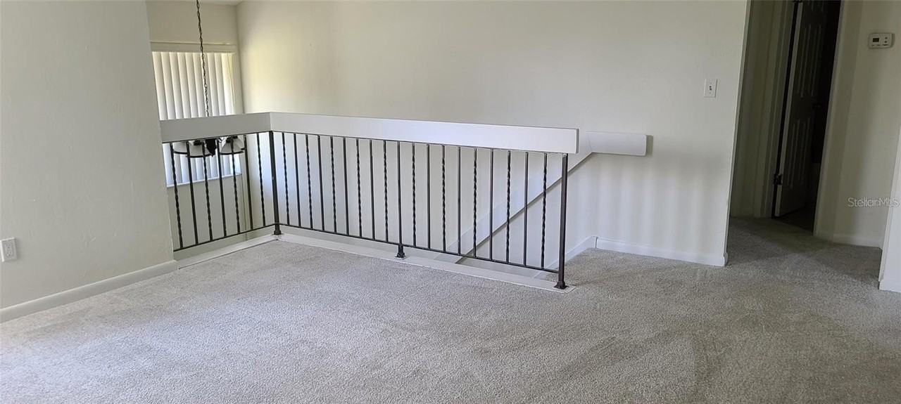 22 Oxford Ln #22 - Photo 4 of 16