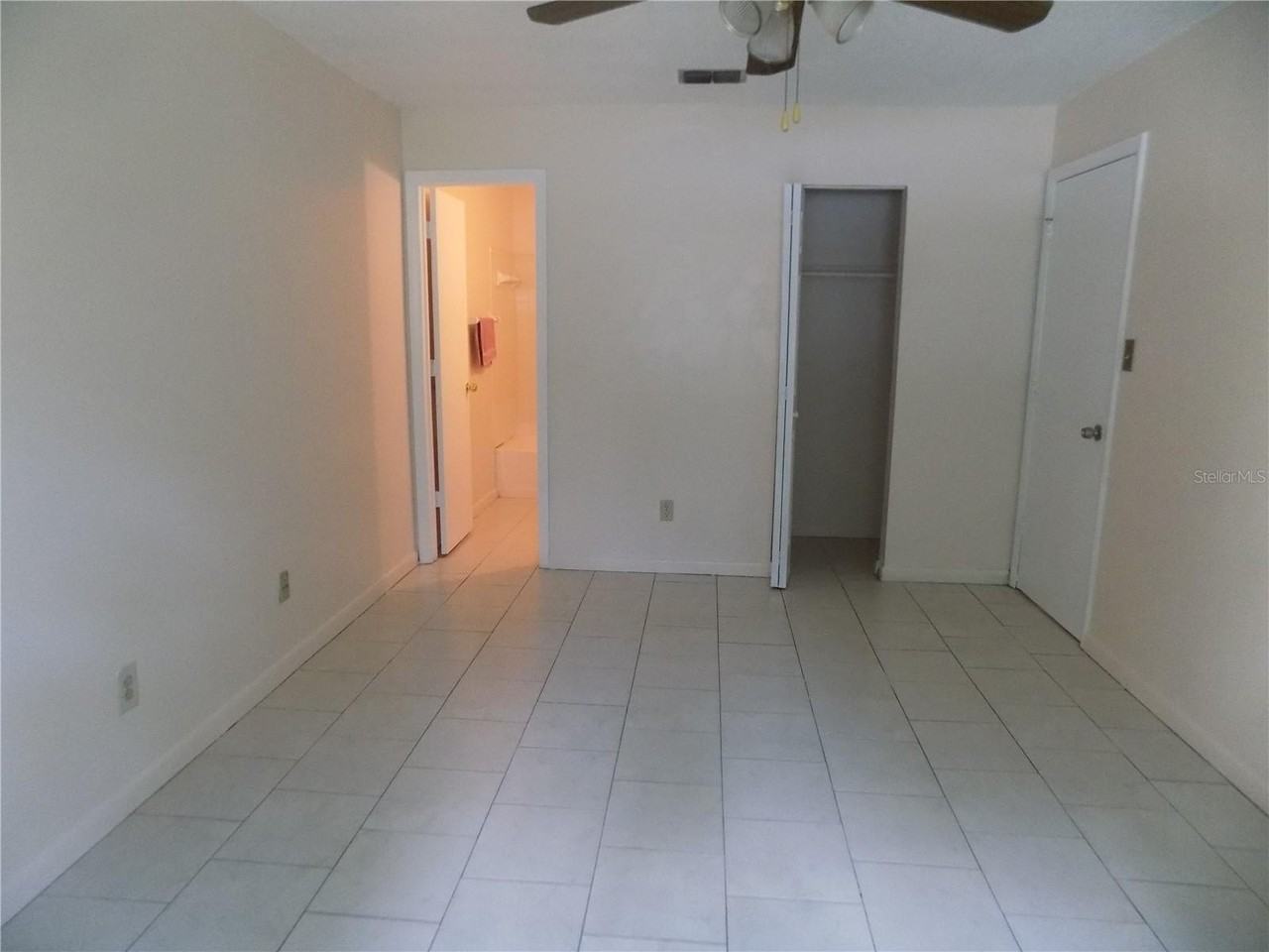 6124 Sw 10th Pl - Photo 4 of 6