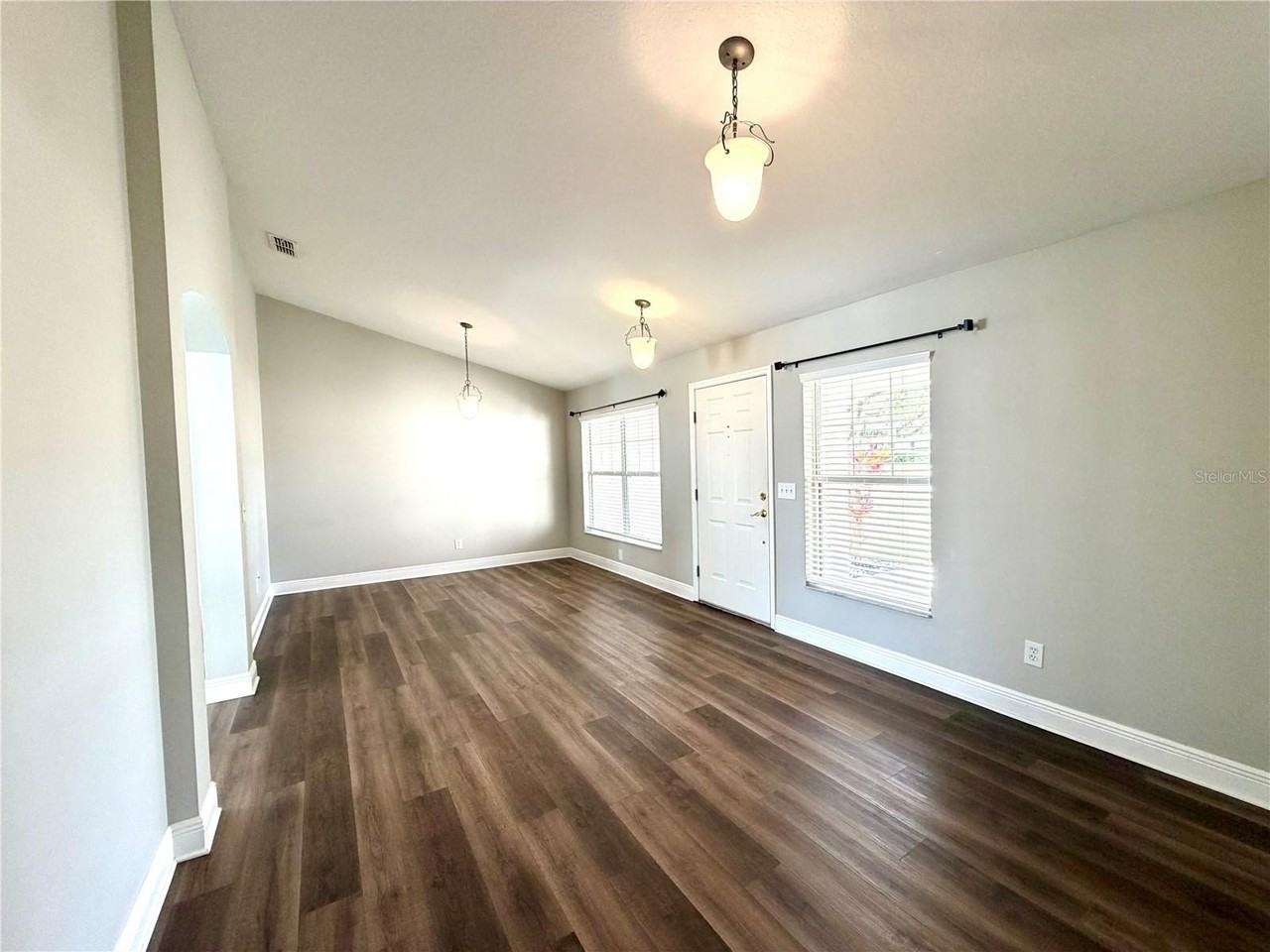 227 Traditions Dr - Photo 6 of 30