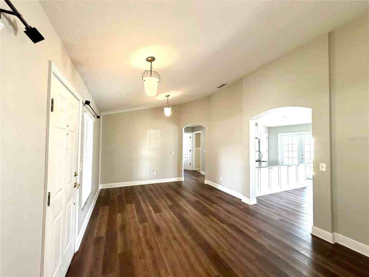 227 Traditions Dr - Photo 7 of 30