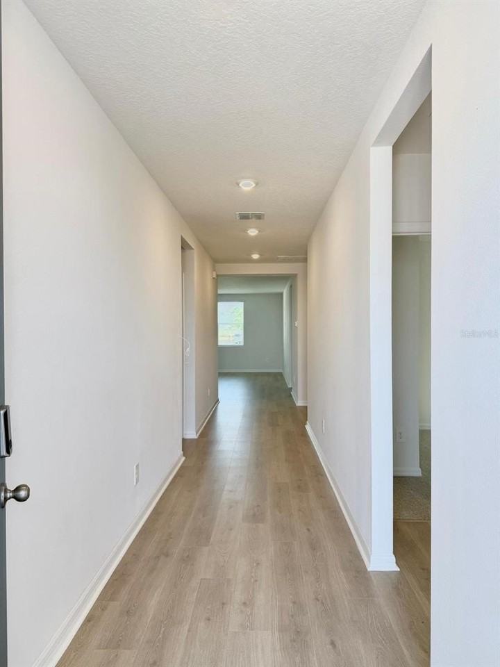 4507 Sidesaddle Trl - Photo 3 of 26