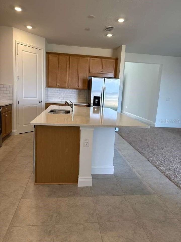 2184 Axel St - Photo 7 of 31