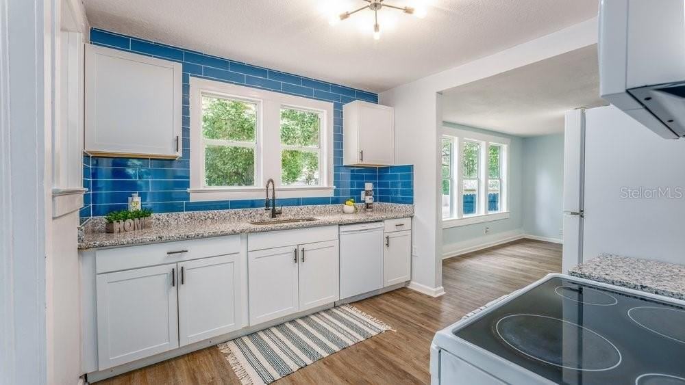 912 E Carolina Ave - Photo 5 of 19