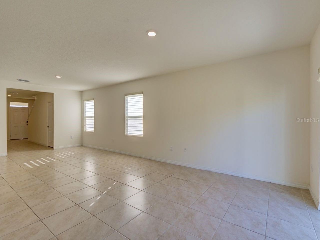 2501 Ribbon Fall Ave - Photo 4 of 45