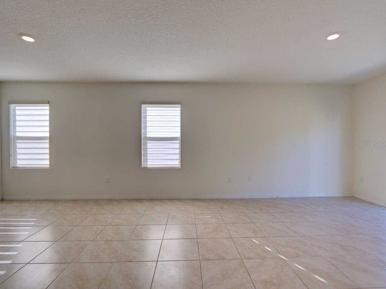 2501 Ribbon Fall Ave - Photo 5 of 45