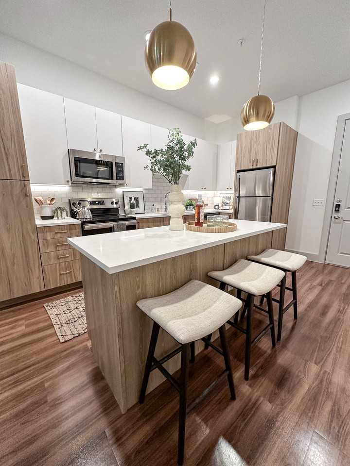 127 Roberts Cut Off Rd #816 - Photo 3 of 8