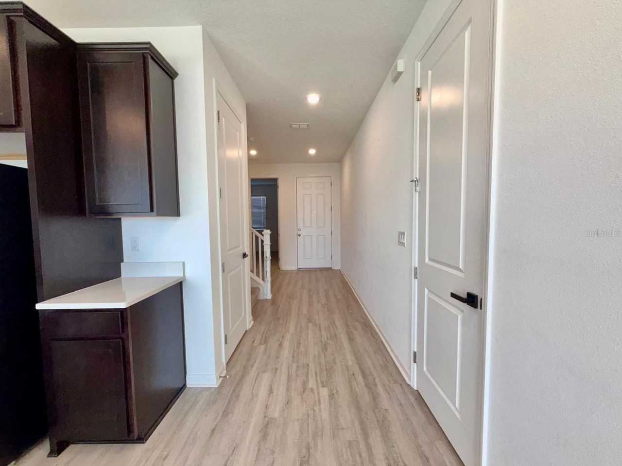 1209 Mattie Pointe Blvd - Photo 4 of 45