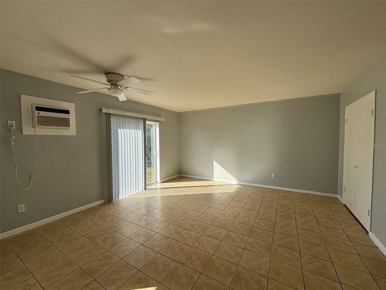 310 Farnol St Sw #3 - Photo 5 of 9