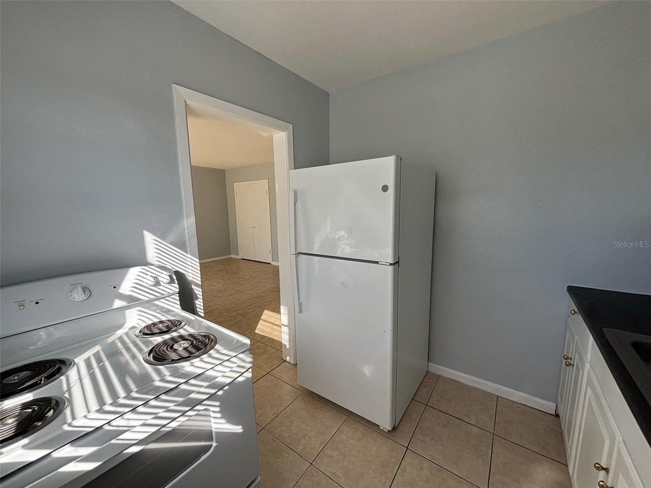 310 Farnol St Sw #3 - Photo 7 of 9