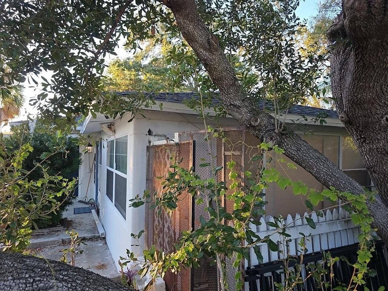 4713 W El Prado Blvd - Photo 4 of 36