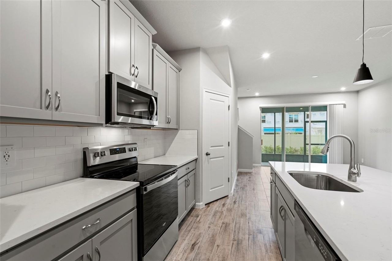 4160 Cloud Hopper Way - Photo 7 of 35