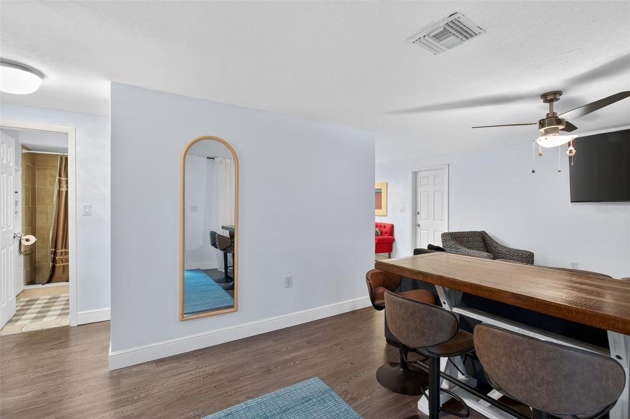 3214 Huntington Rd - Photo 4 of 26