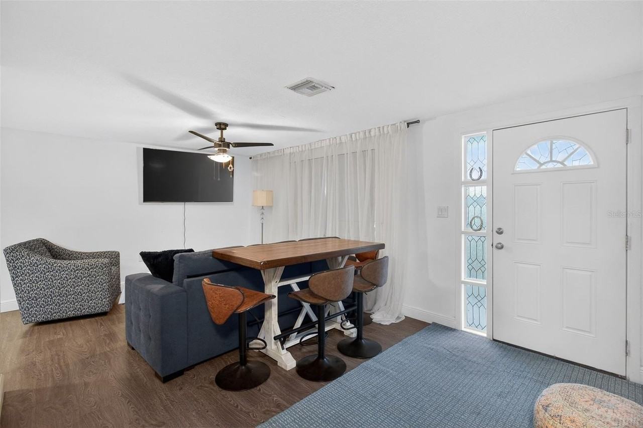 3214 Huntington Rd - Photo 5 of 26