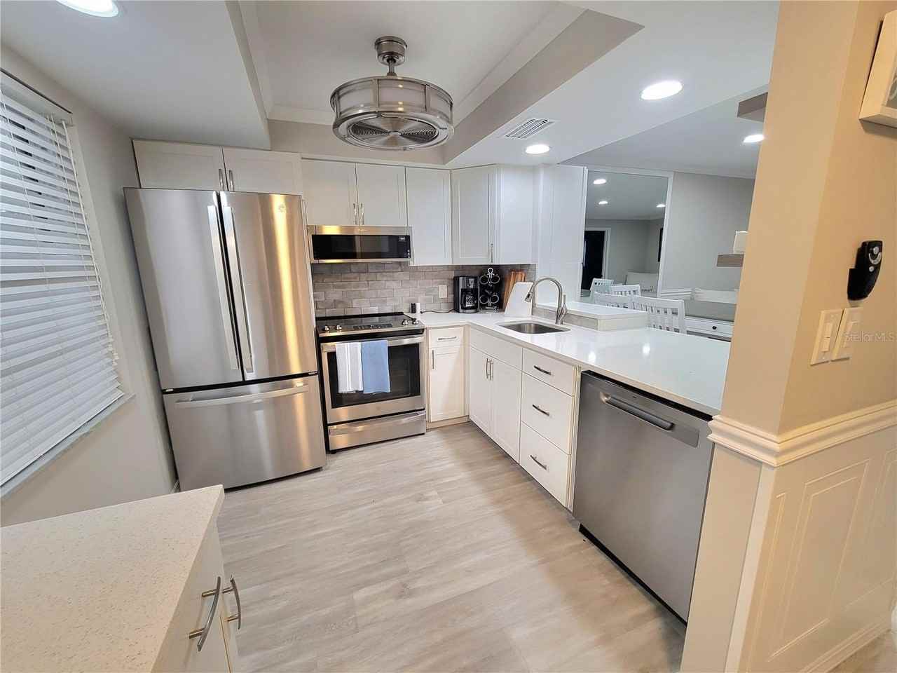 930 Virginia St #203 - Photo 2 of 30