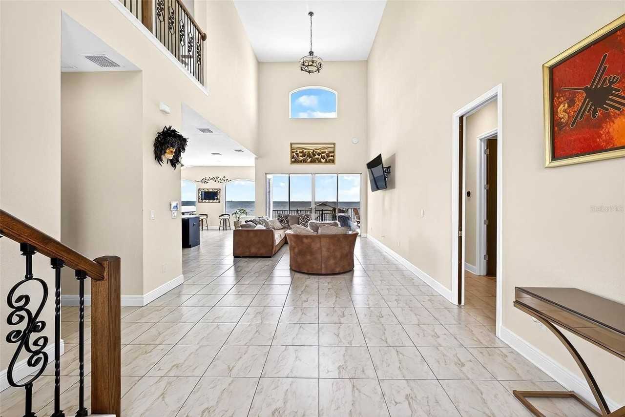 3532 W Shell Point Rd - Photo 4 of 40