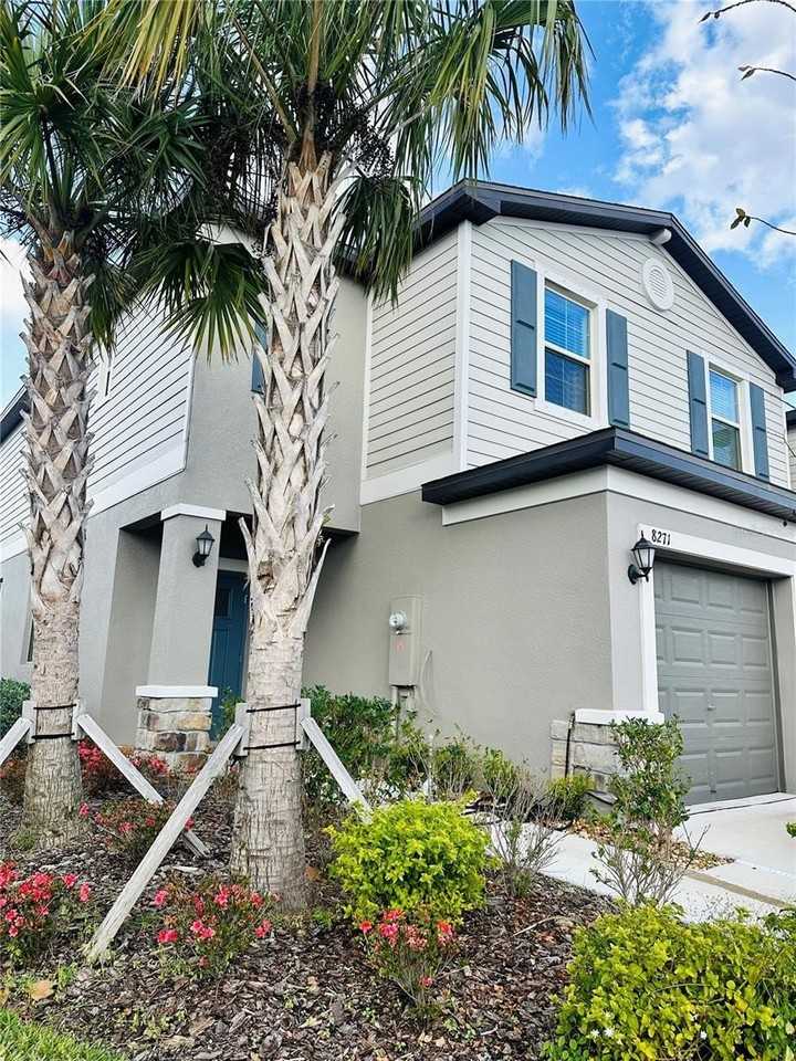 8271 Corner Pine Way - Photo 2 of 16