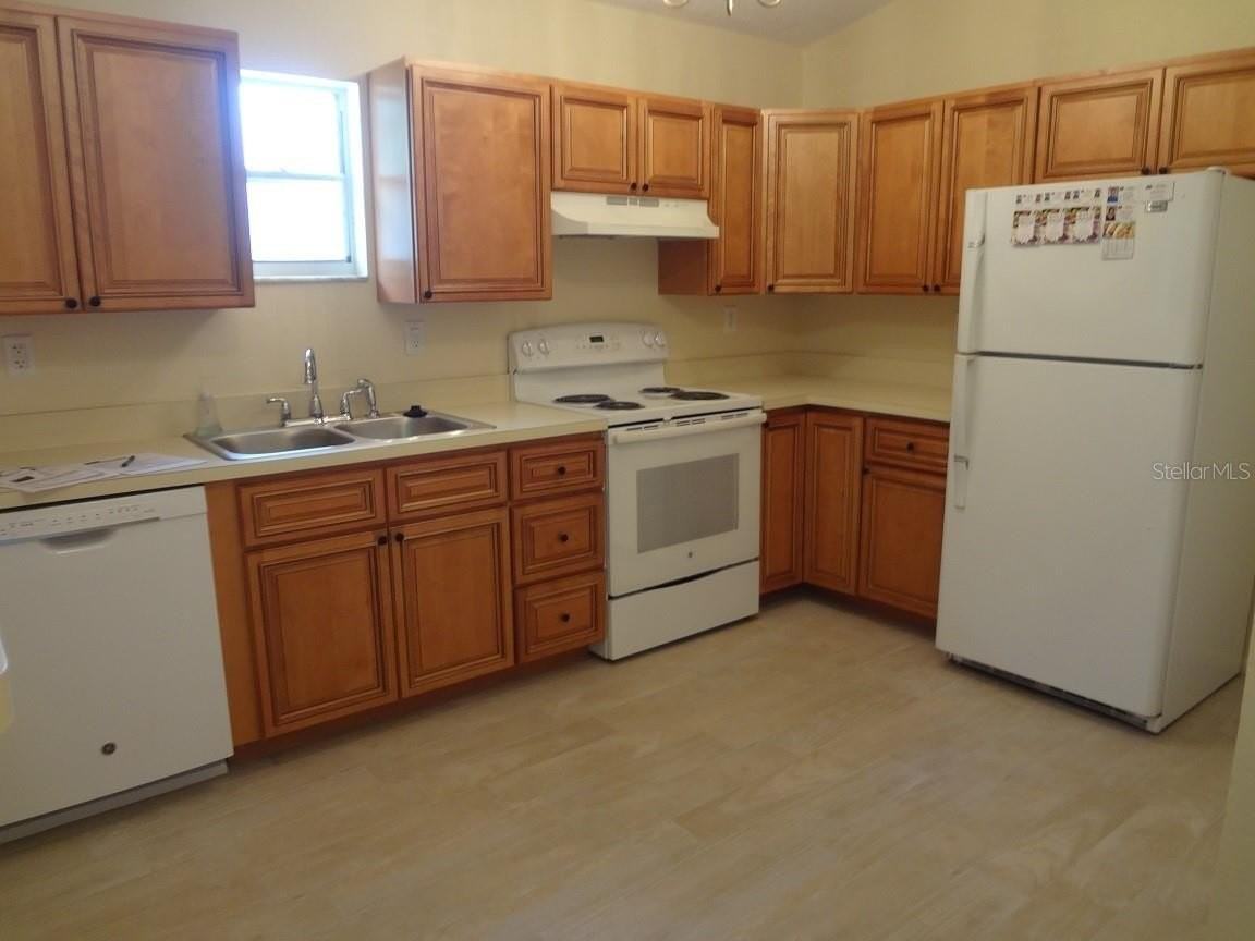 15000 Westminister Ave #A - Photo 2 of 10