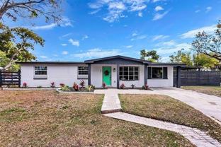 301 N Fremont Ave - Photo 1 of 1