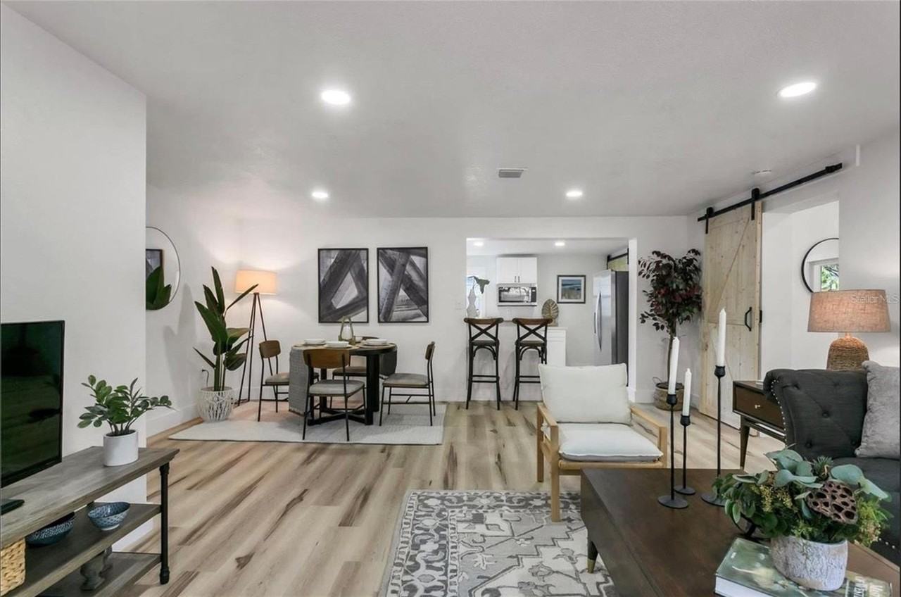 301 N Fremont Ave - Photo 3 of 21