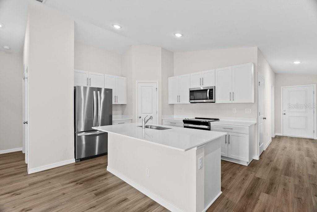 36920 Sagemoor Dr - Photo 6 of 33