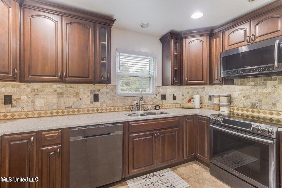 15305R Northwood Dr - Photo 4 of 27