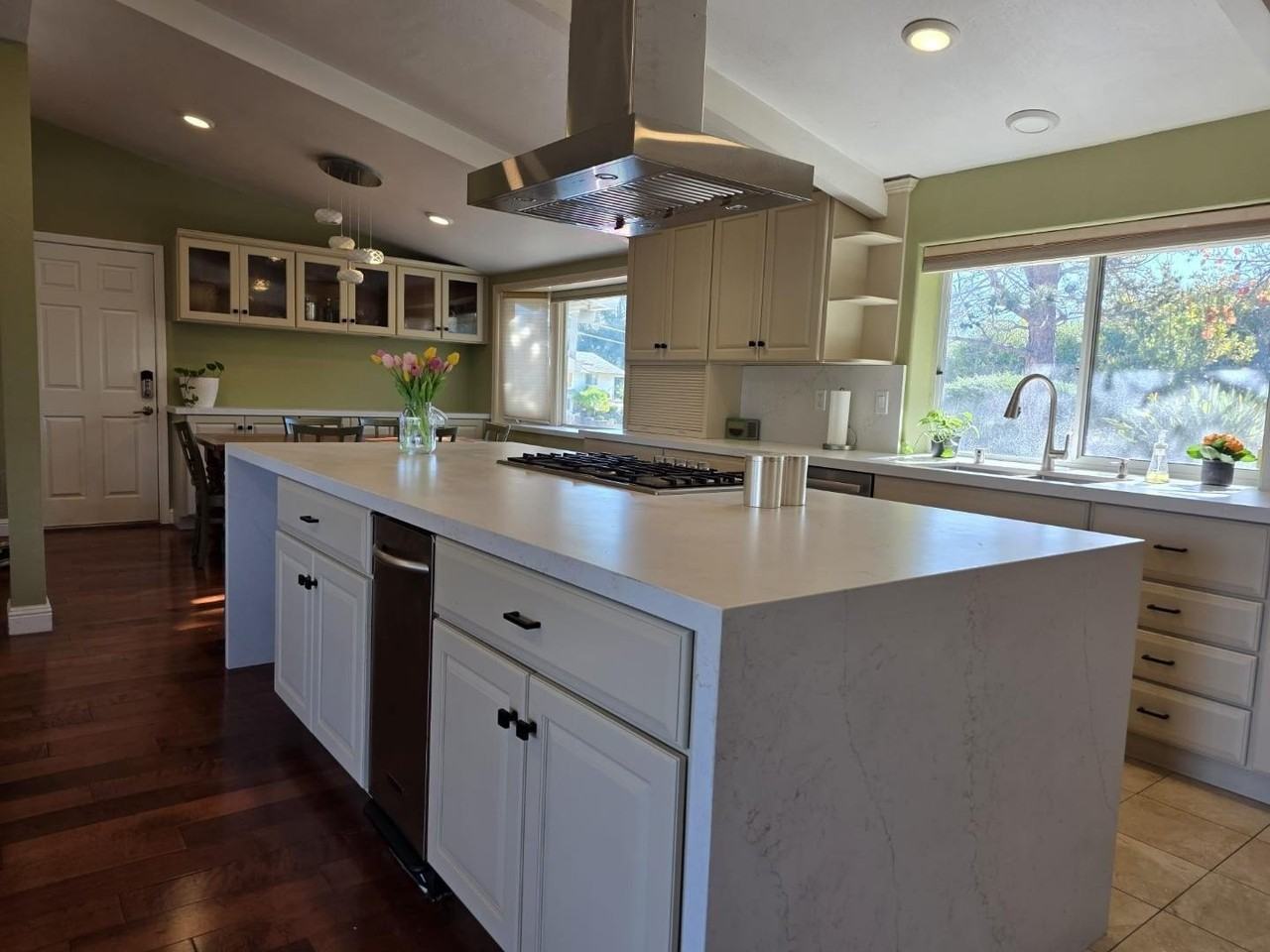 21241 Canyon View Dr - Photo 2 of 16