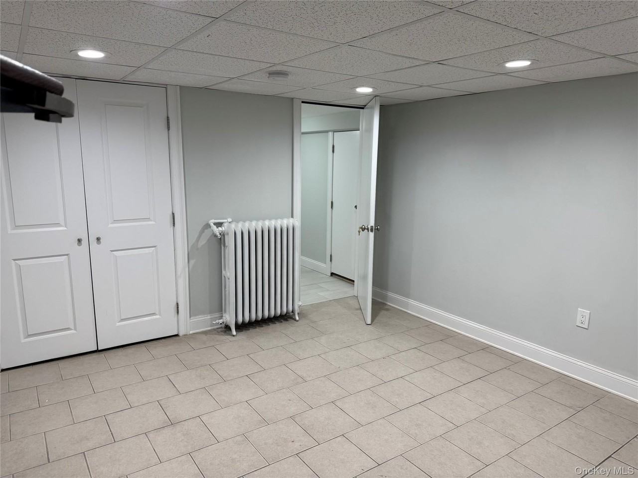 47 S Middletown Rd Apt 3 #3 - Photo 5 of 6