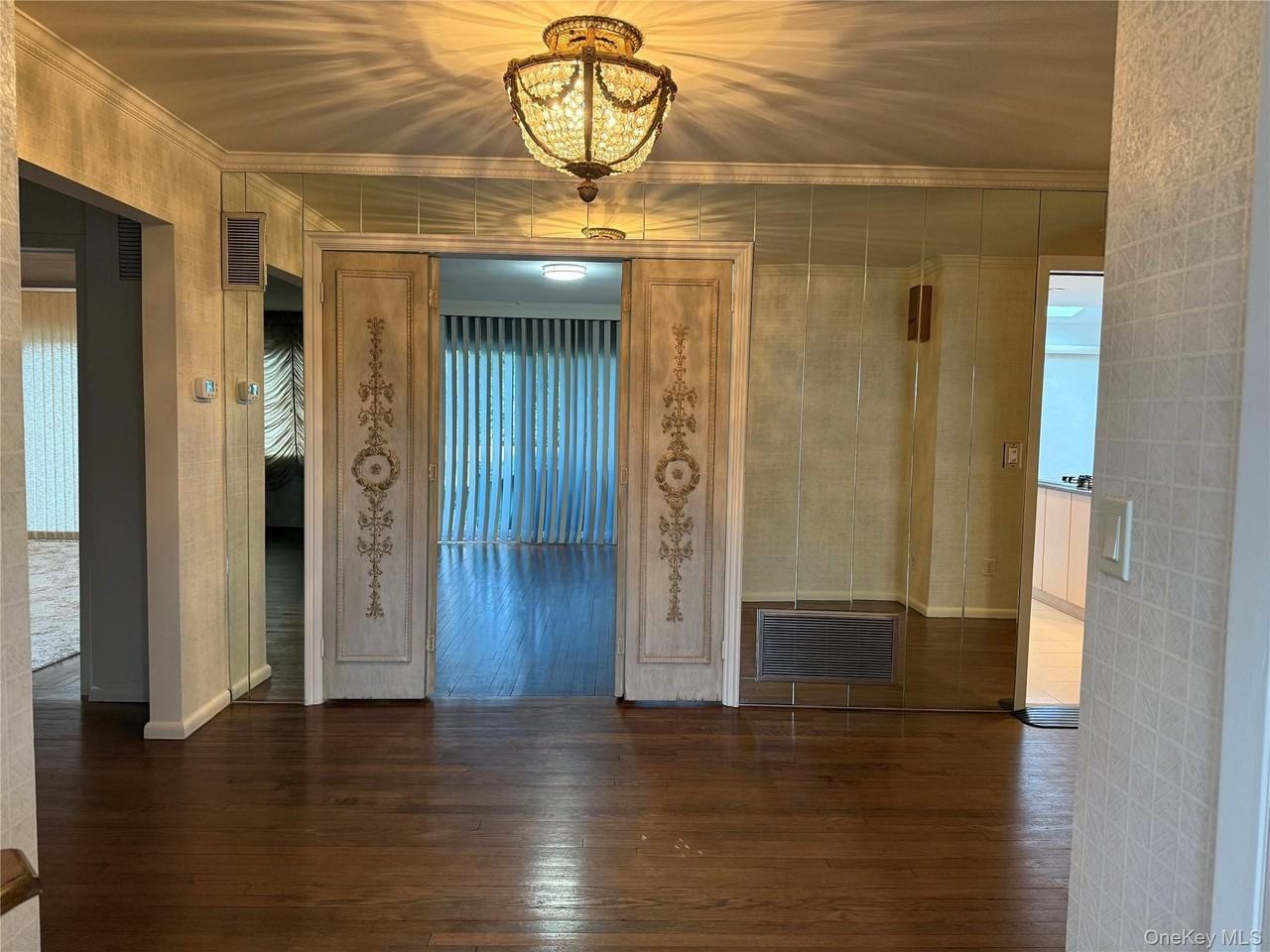 19 Flamingo Rd - Photo 2 of 25