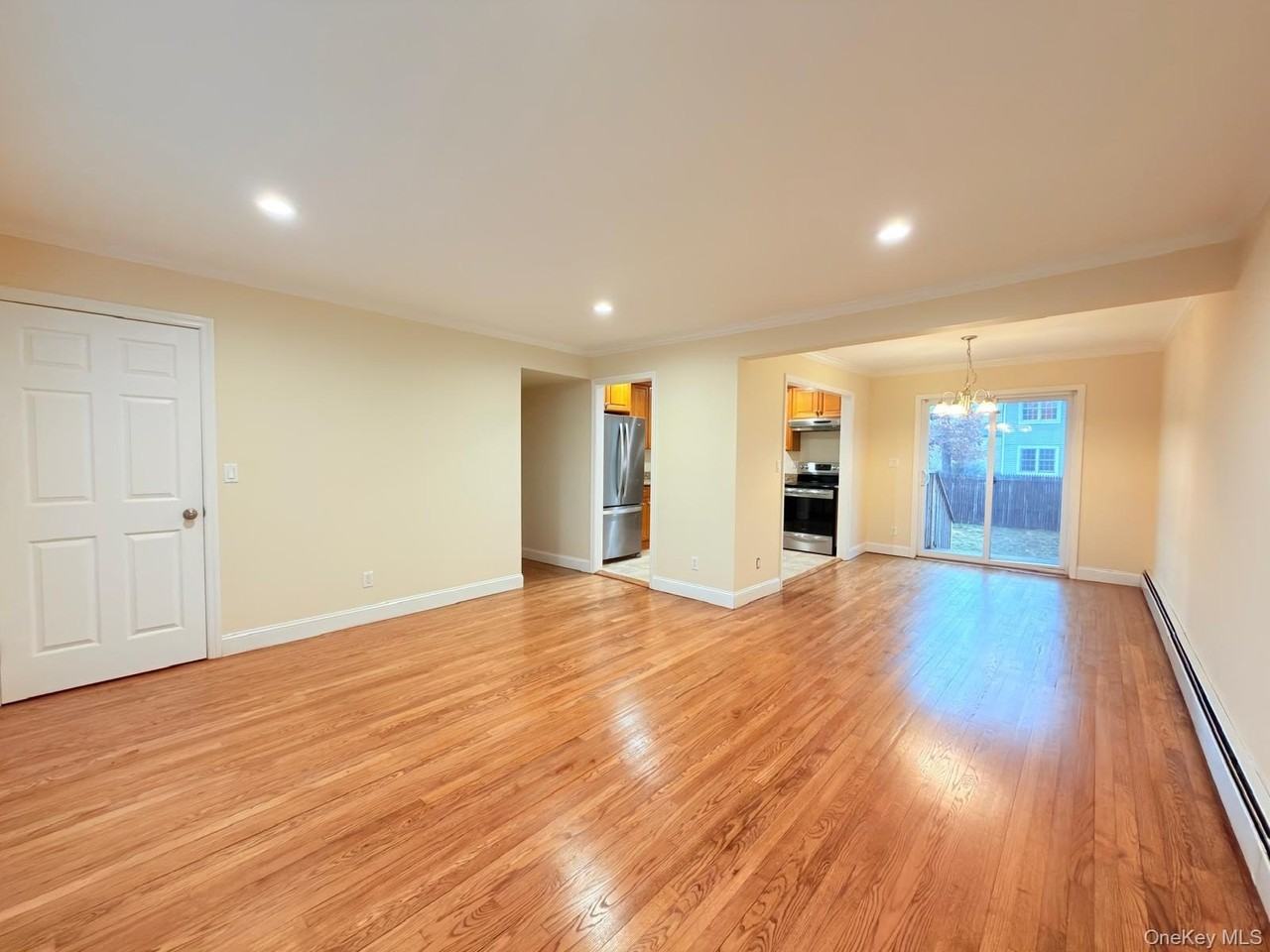 35 N 16th St 1st Fl #1stFL - Photo 2 of 18