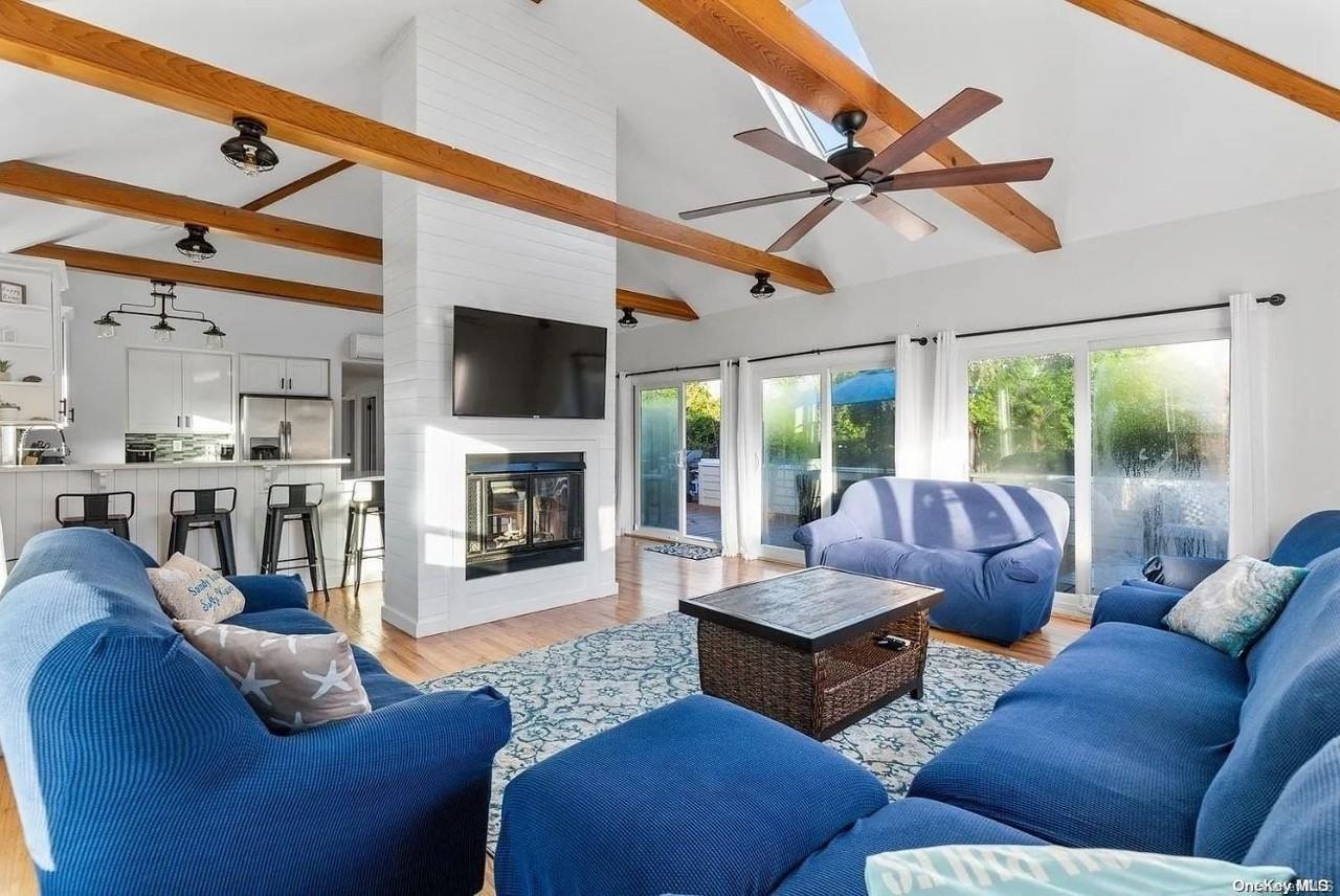 485 Bayberry Walk - Photo 4 of 16