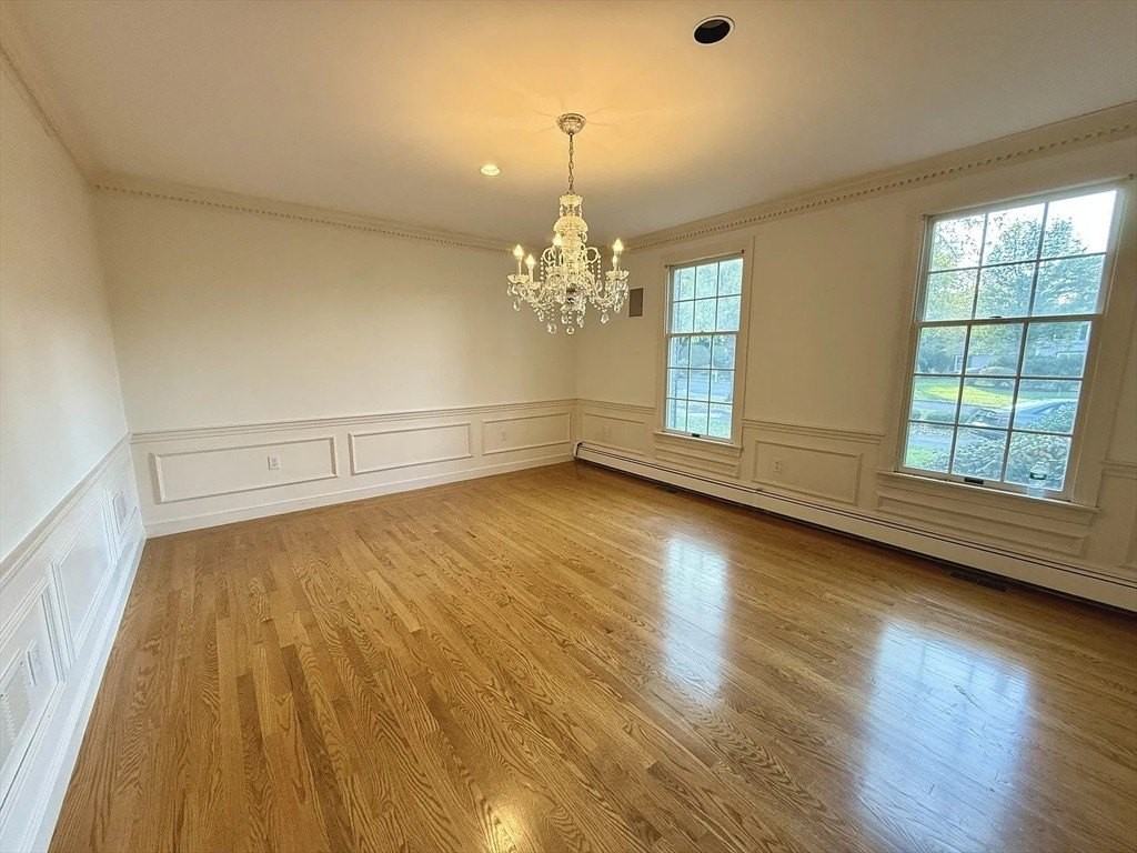 4 Elliston Rd - Photo 7 of 36