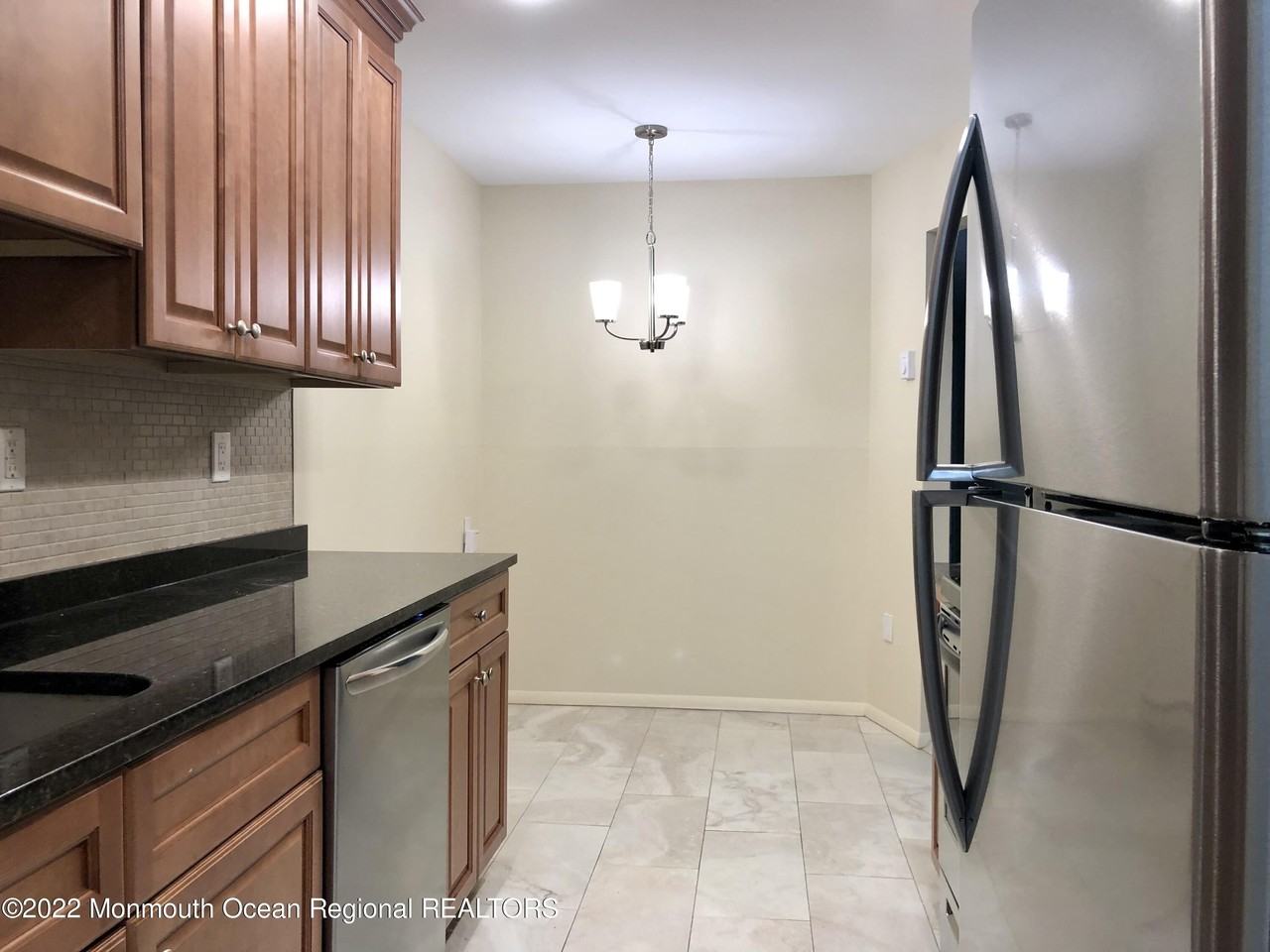 169 Amberly Dr Unit E #E - Photo 4 of 21