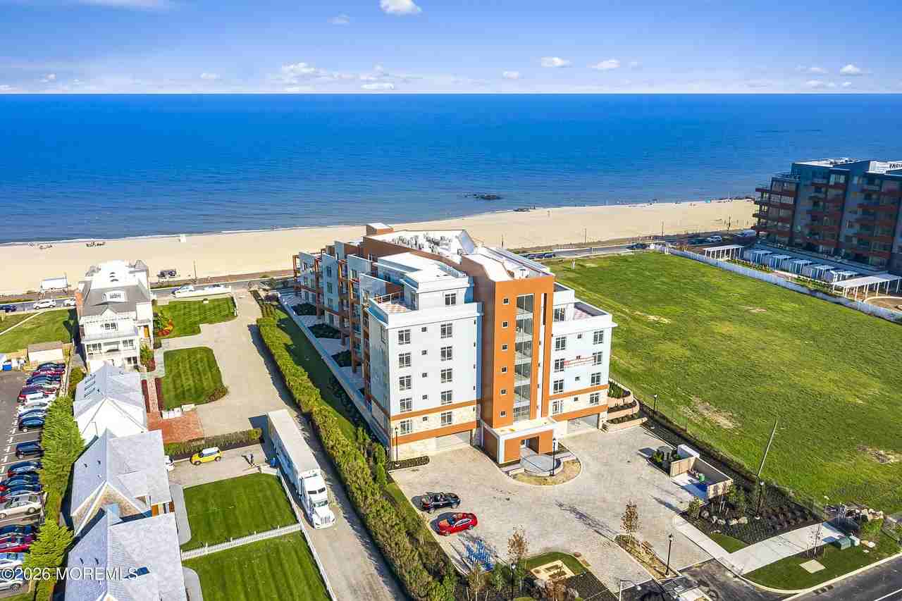 345 Ocean Blvd #105 - Photo 3 of 4