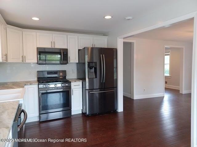 639 Overton Pl - Photo 5 of 24