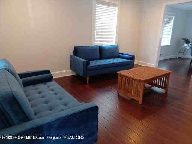 639 Overton Pl - Photo 7 of 24