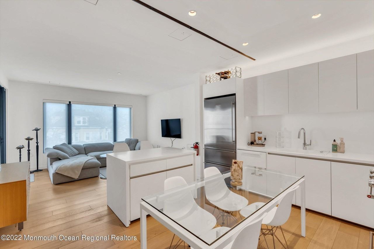 601 Heck St Unit 307 #307 - Photo 2 of 29