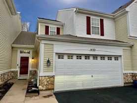 1422 White Pine Ln Unit 1422 #1422 - Photo 1 of 1