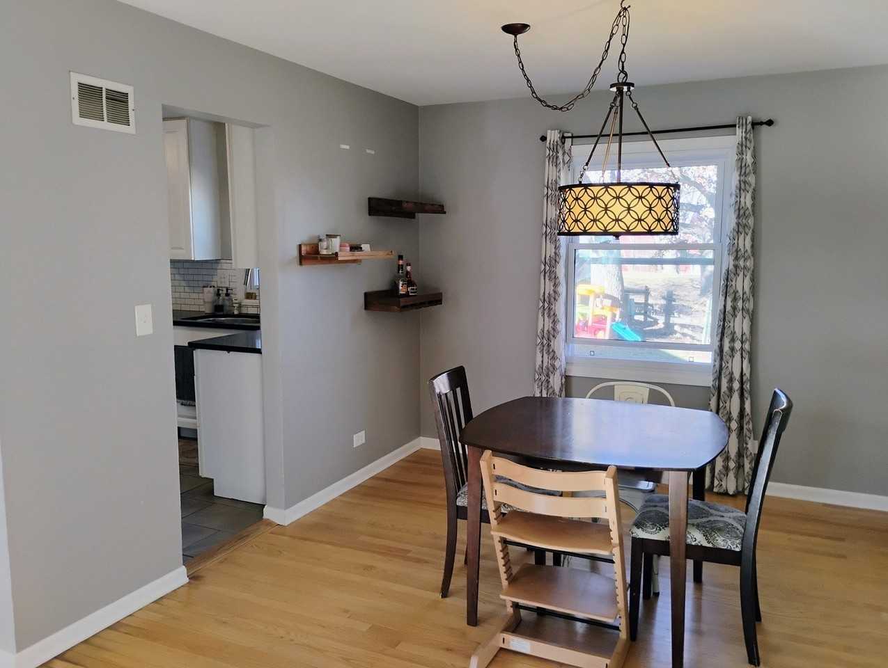 4958 Oak Ln - Photo 7 of 29