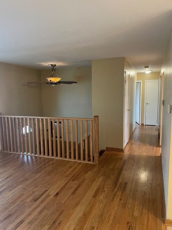 16508 Brockton Ln - Photo 2 of 23