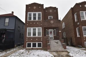 featured image of 5612 S Sawyer Ave Apt 2 #2