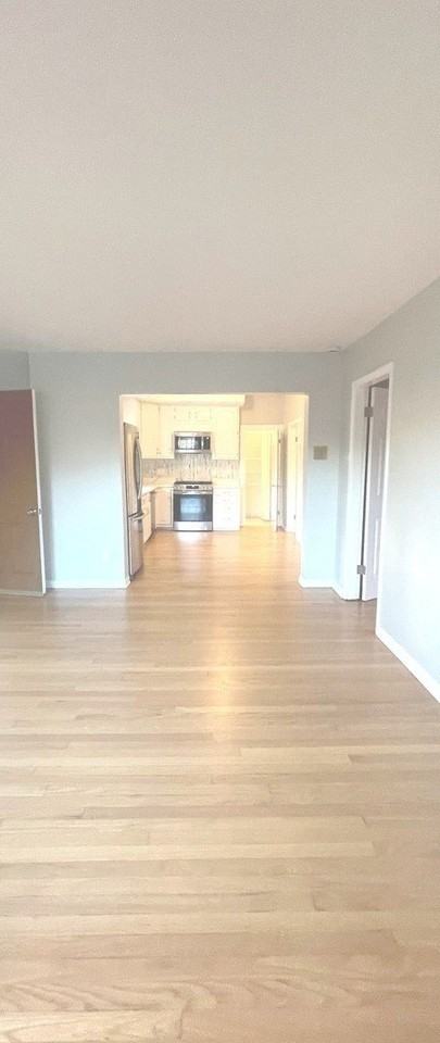 4133 N Ashland Ave Apt 2 #2 - Photo 3 of 19