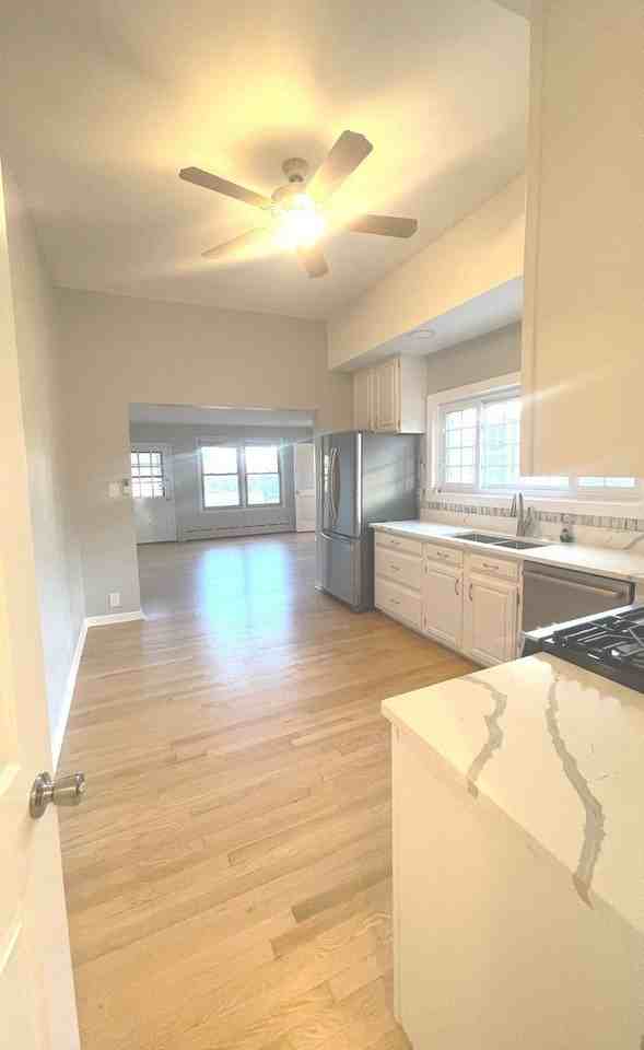 4133 N Ashland Ave Apt 2 #2 - Photo 5 of 19