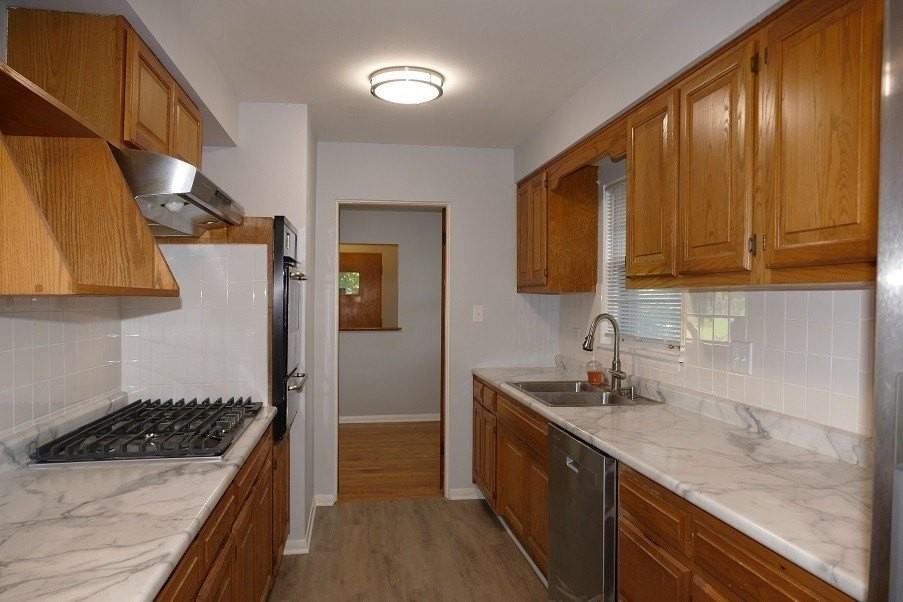 5507 S Washington St - Photo 4 of 21