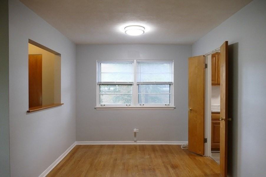 5507 S Washington St - Photo 6 of 21